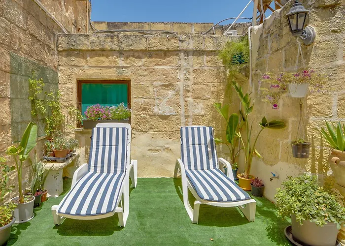 Serene Escape Bed & Breakfast 3*